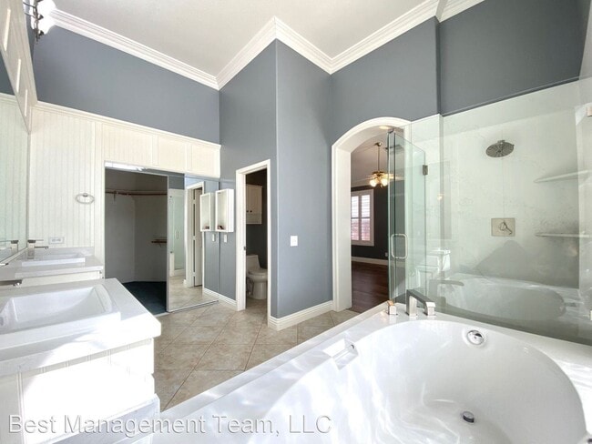 Building Photo - 4 br, 3 bath House - 3767 RUSKIN STREET