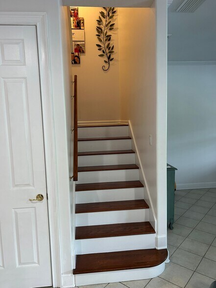 Building Photo - 10314 Saville Rowe Ln