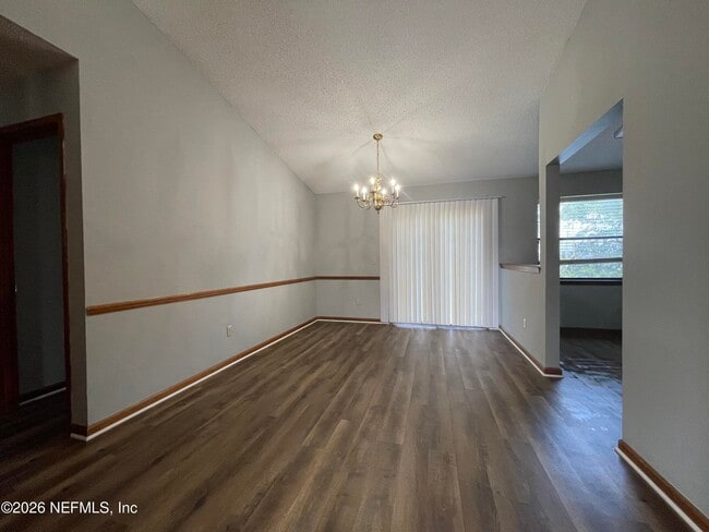 Building Photo - 13326 Currituck Dr N