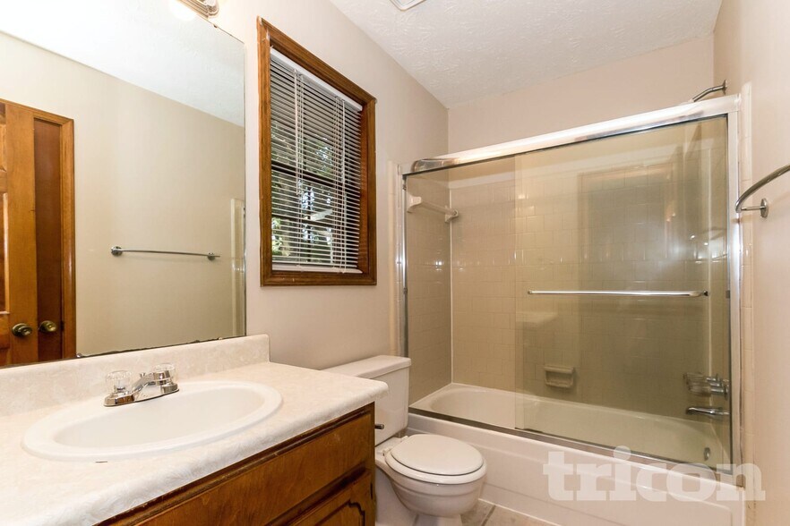 Building Photo - 110 Belair Trail