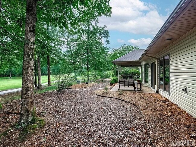 Building Photo - Spacious 3 Bedroom/2 Bath with views of the Ponce De Leon Golf course