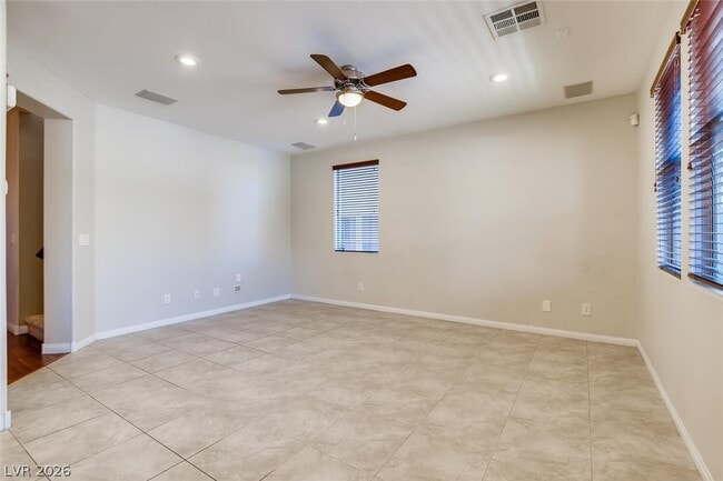 Building Photo - 6584 Holly River St