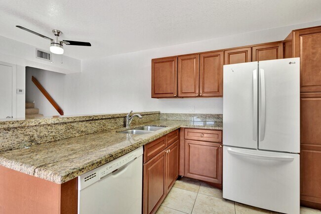 Building Photo - 44 Springdale Cir