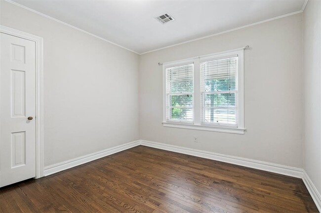 Building Photo - 1729 NW 63rd St