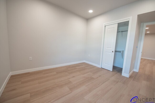 Building Photo - Brand-New Luxury Living with Mountain Char...