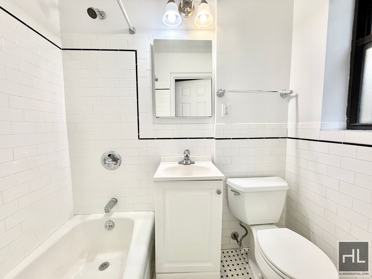 Building Photo - AMSTERDAM AVENUE