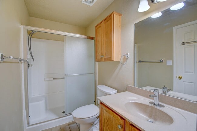 Building Photo - 6808 Candelia Ave NW