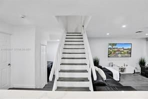 Building Photo - 833 NW 81st Ave