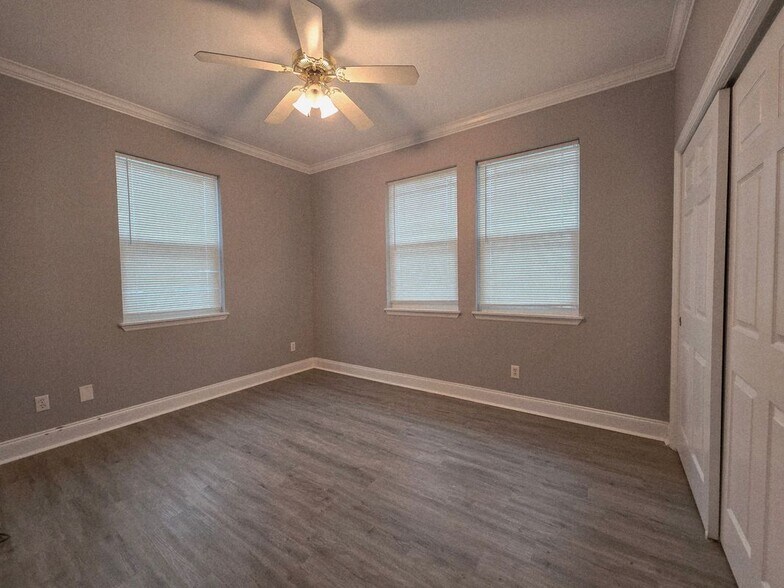 Building Photo - 1120 15th St