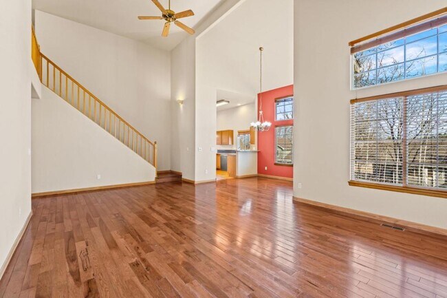 Building Photo - 389 Blackstone Cir