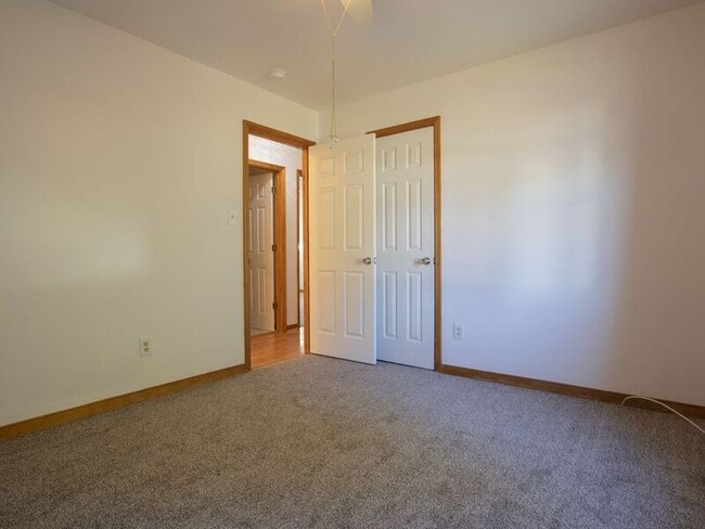 Building Photo - 7412 Pineleaf Dr