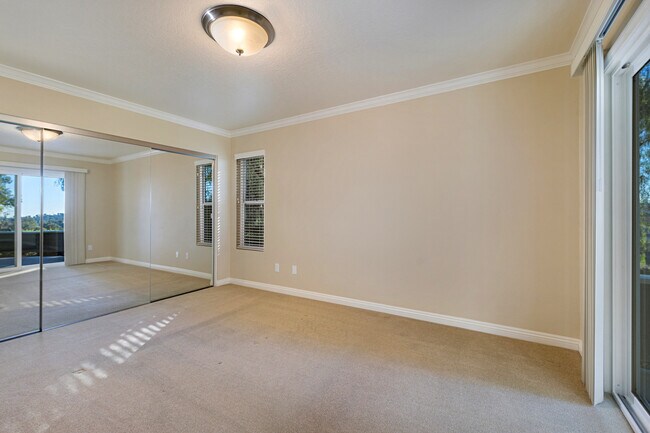 Building Photo - Remodeled Seawatch Condo with Beautiful Views