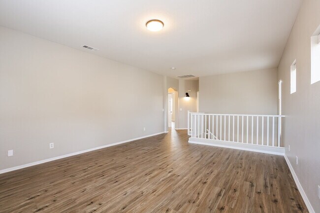 Building Photo - 12925 W Charter Oak Rd