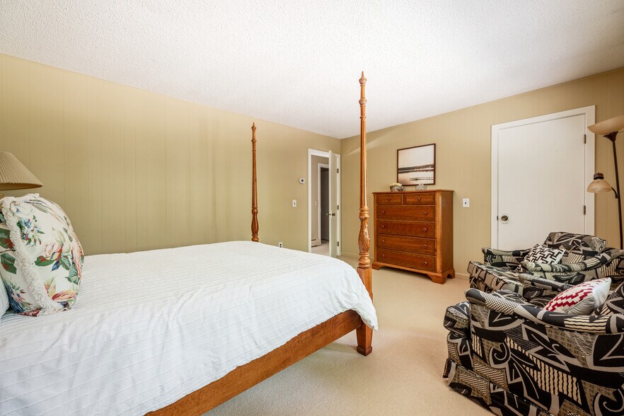 Building Photo - 3528 Potter Rd