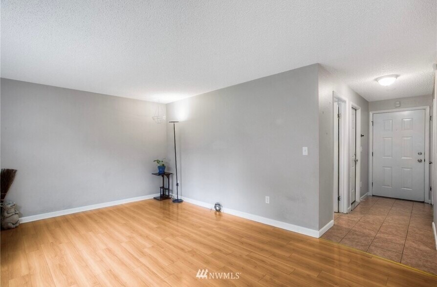Building Photo - 10435 13th Avenue Ct S