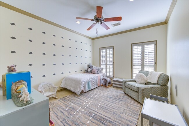 Building Photo - 6811 Staffordshire Blvd