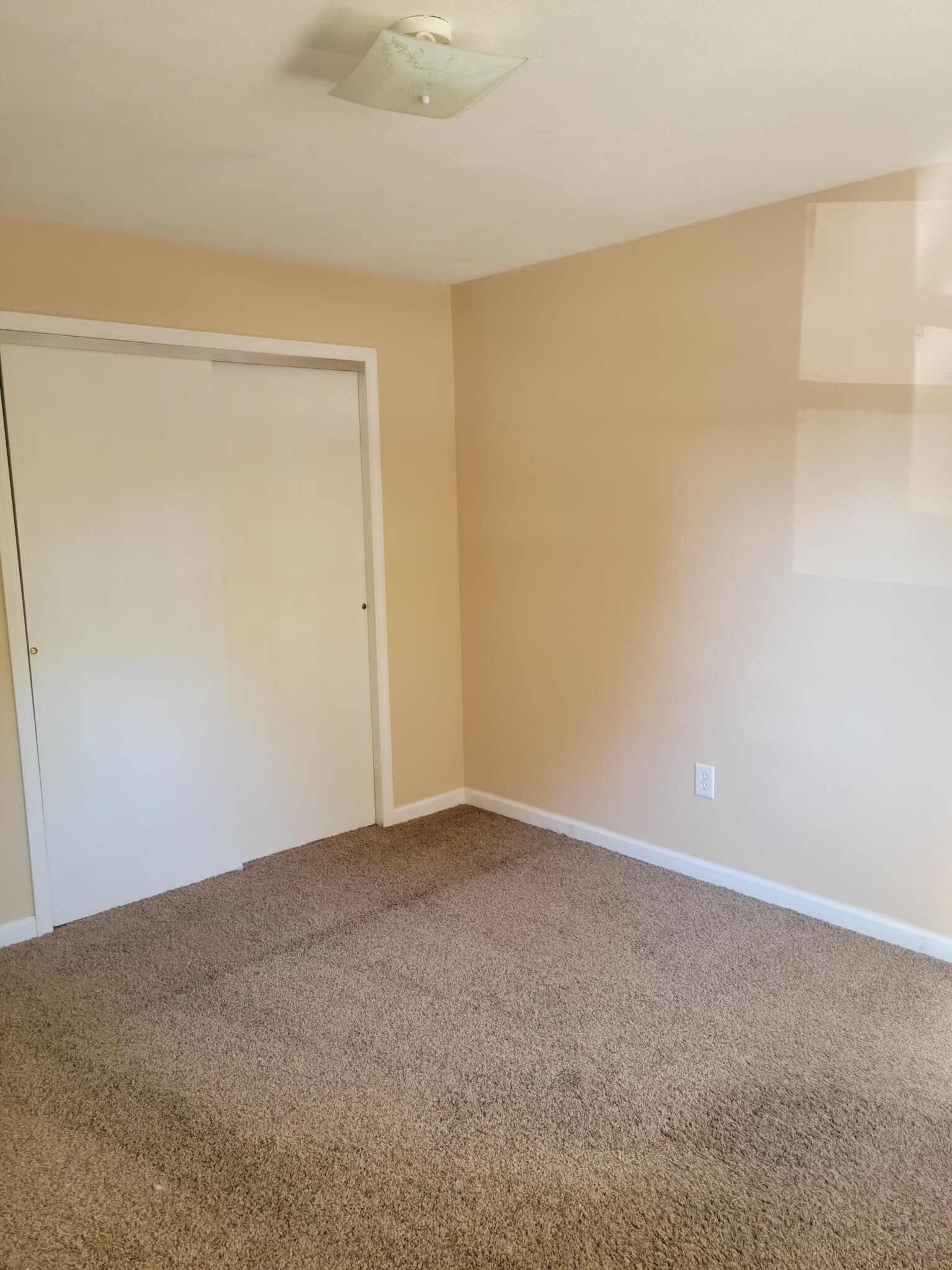 Building Photo - 517 Wood Thrush St