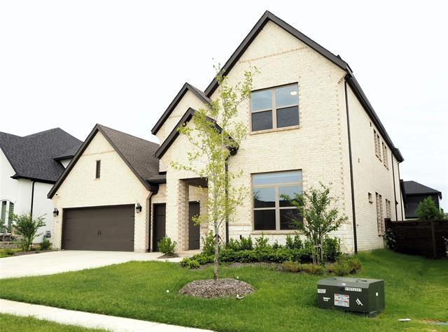 Building Photo - 2613 Rosewood Wy