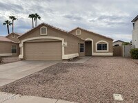 Building Photo - 861 E Glenmere Dr