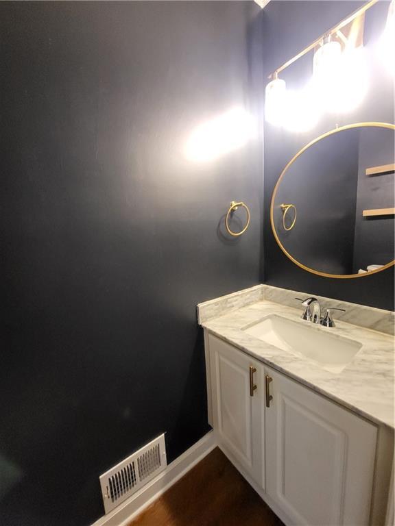 Building Photo - 1155 Davis Pl NW