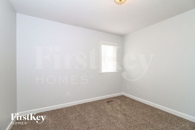 Building Photo - 3145 Creighton Ln