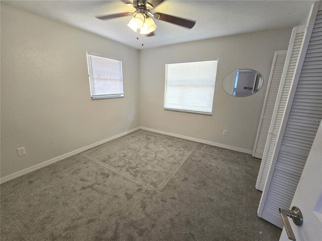 Building Photo - 723 Wright Ct
