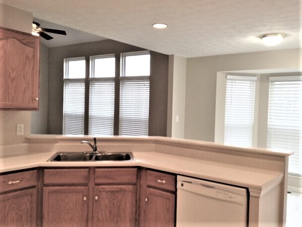 Building Photo - 2201 Cybelle Ct