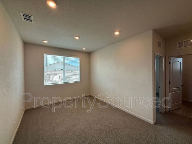 Building Photo - 2957 Mokelumne Ct