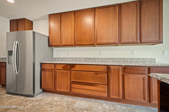 Building Photo - 120 Yellowfin Dr