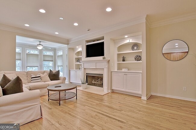 Building Photo - 22 Star Spangled Ln