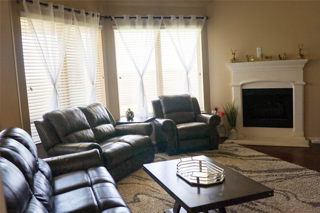 Building Photo - 4710 Tilbury Trail