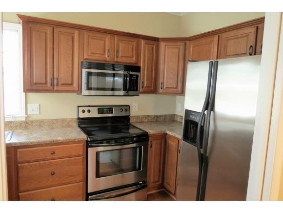 Building Photo - Beautiful Condo located in North Johnson City!