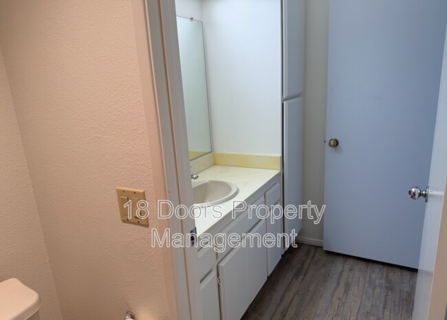Building Photo - 13212 Salmon River Rd