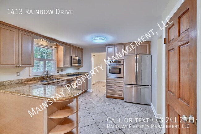 Building Photo - 1413 Rainbow Dr