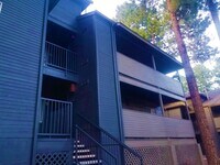 Building Photo - 2bd/2ba West-Flagstaff Condo -End-Unit - N...