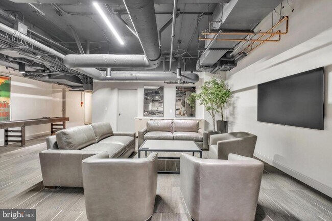 Building Photo - 1801 Market St