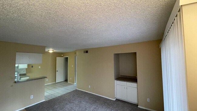 Building Photo - 12615 Brookglade Cir