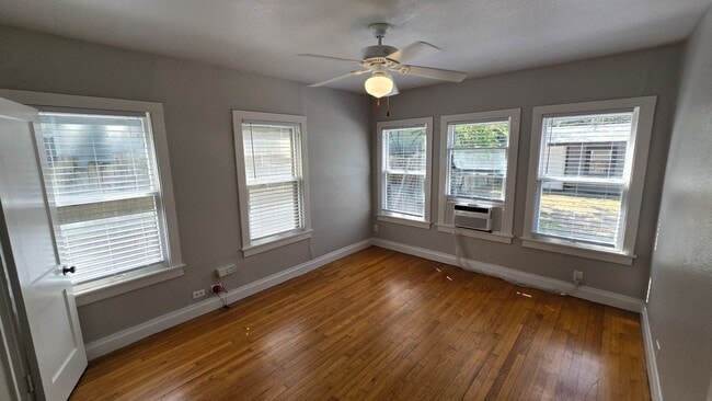 Building Photo - 218 Claremont Ave