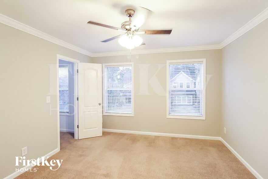 Building Photo - 2071 Lily Valley Dr