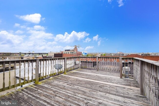 Building Photo - 1619 S Hanover St