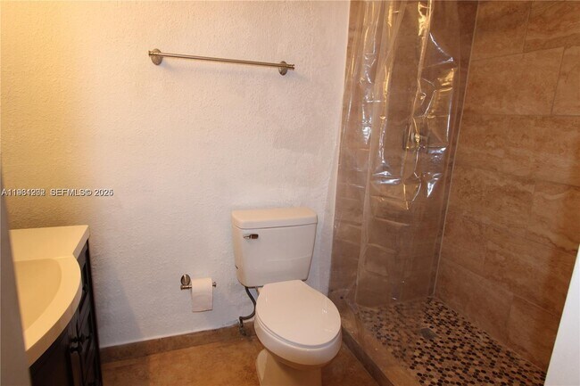 Building Photo - 6713 Kingsmoor Way