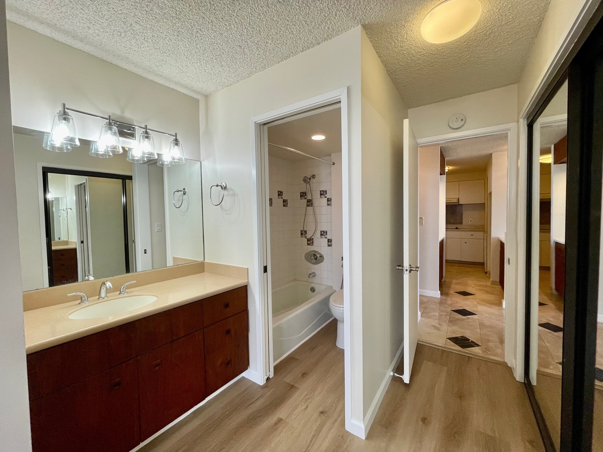 2nd Bathroom - 1910 Ala Moana Blvd