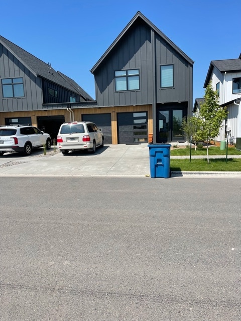 Building Photo - 1401 Windrow Dr