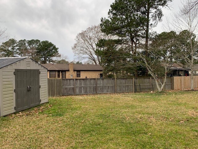 Yard 2 - 2436 Apiary Ct