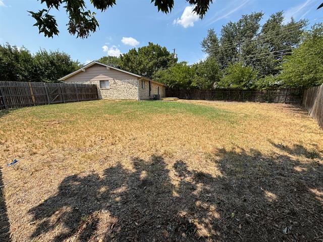 Building Photo - 4002 Fairbanks Ct