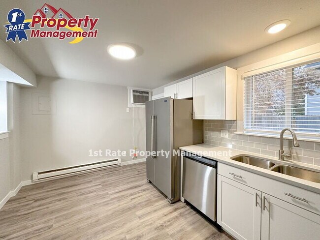 Building Photo - 6474 W Douglas St