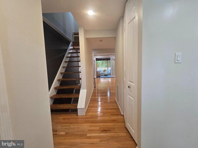 Building Photo - 3619 Autumn Glen Cir