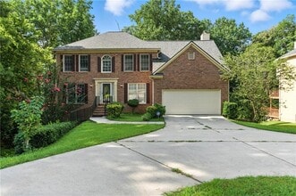 Building Photo - 3625 Cherry Ridge Blvd