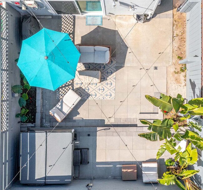 Building Photo - 3460 Carlsbad Blvd