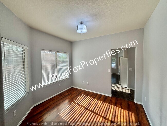 Building Photo - 11930 W Heyburn Dr